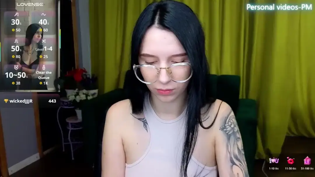 KarolinaBlack show preview