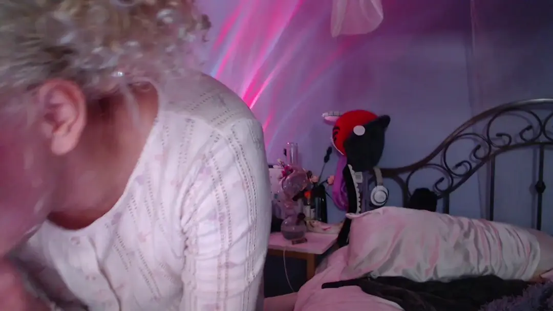 KawaiiErotica show preview