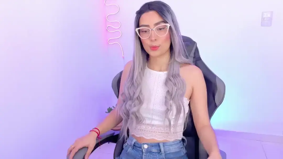 little_hotcat show preview