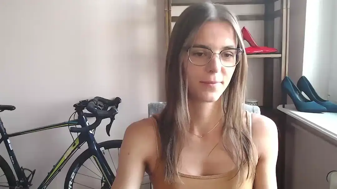 MegiLive show preview