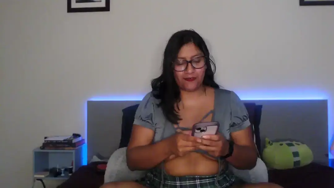 MissLolaStone show preview
