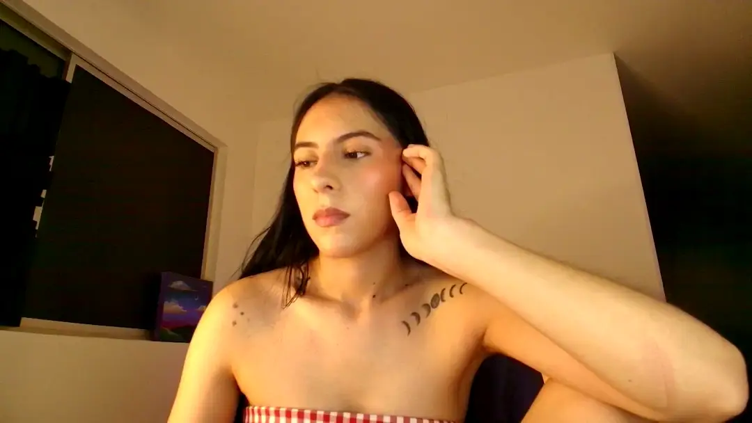 Violettabae show preview