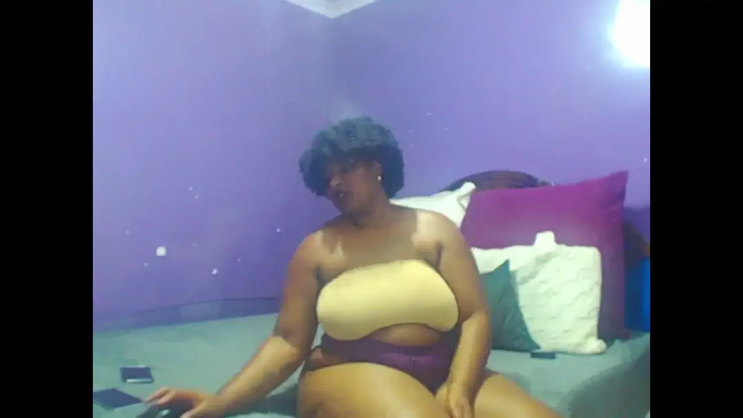 ChristyLeaX show preview