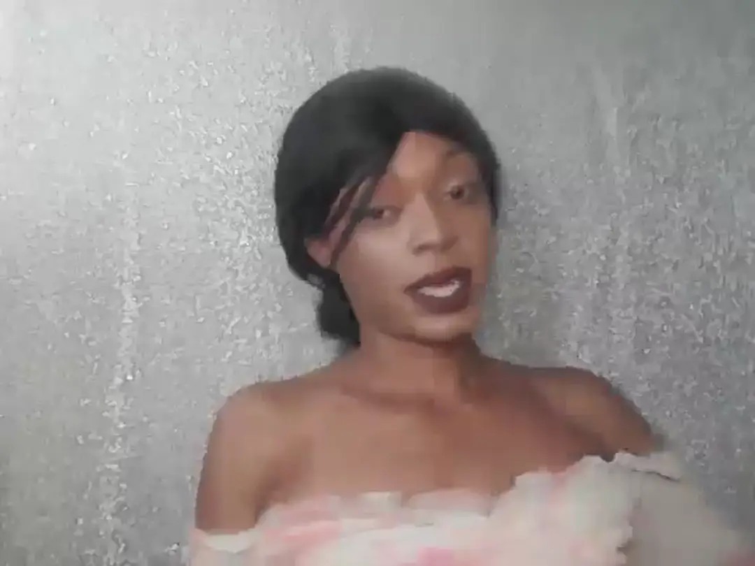 GirlNextD00r3 show preview