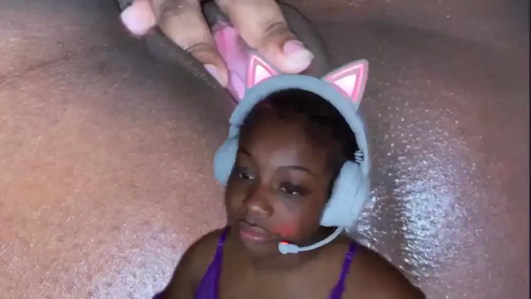 Mochamilkers show preview