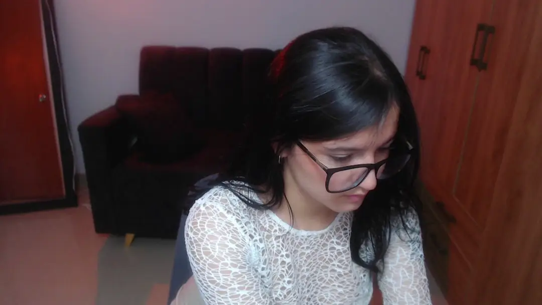 NyahMackenzie show preview