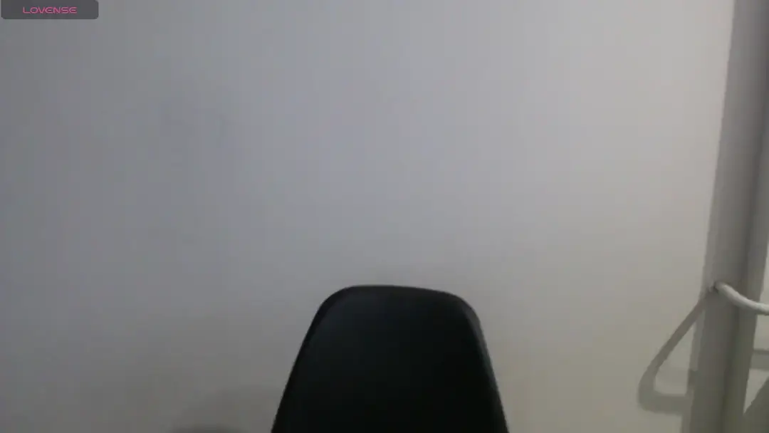 Issabela18 show preview