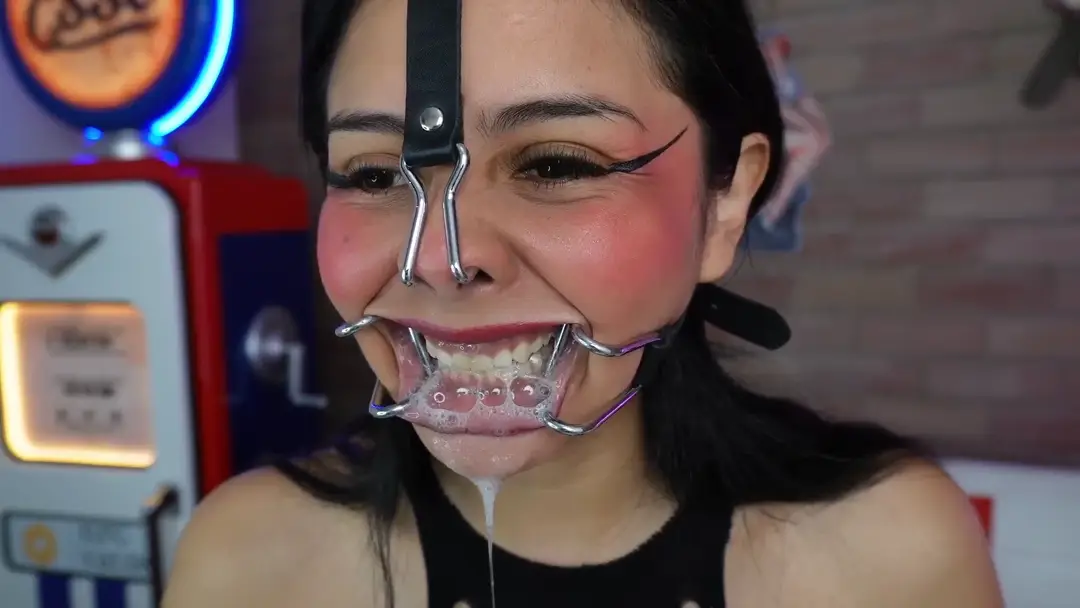 Mis_anastasia show preview