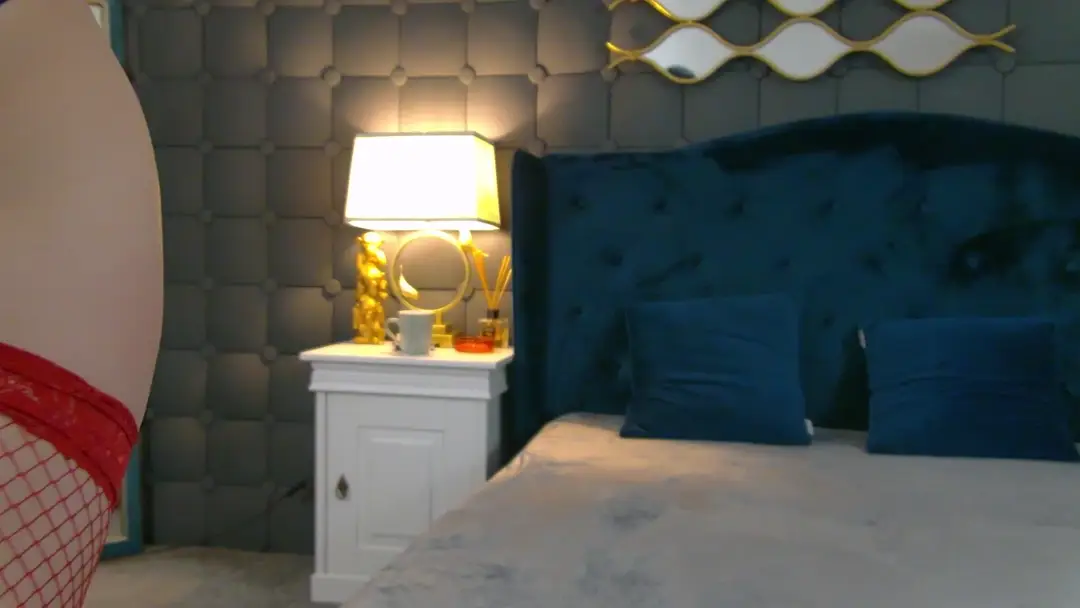 NoirKitten show preview