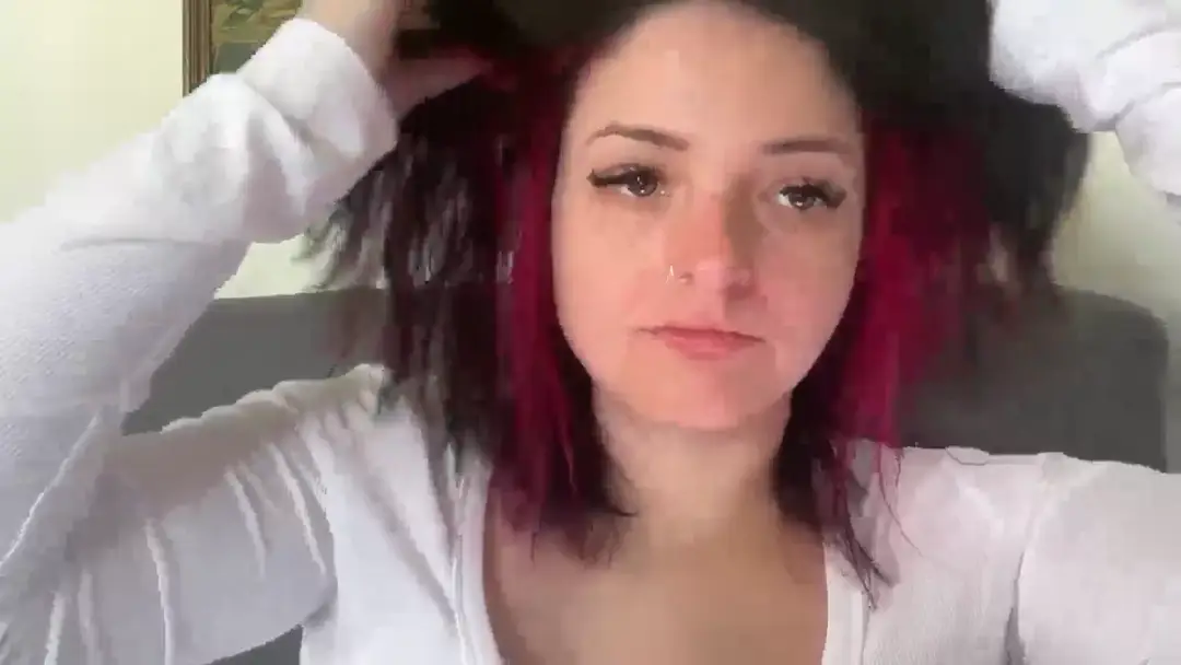 Prettygirl121 show preview