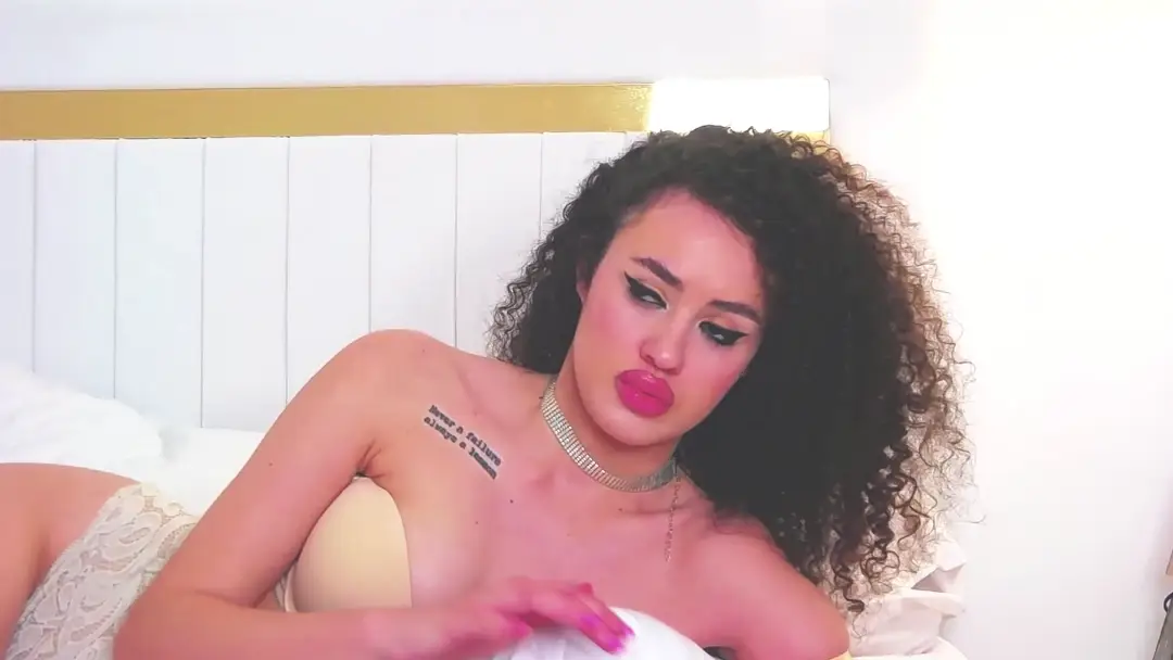 SeleneAurum show preview