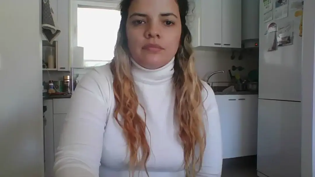 Yeymylove show preview