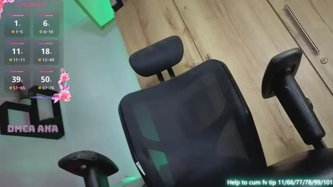 Ana_tomson show preview