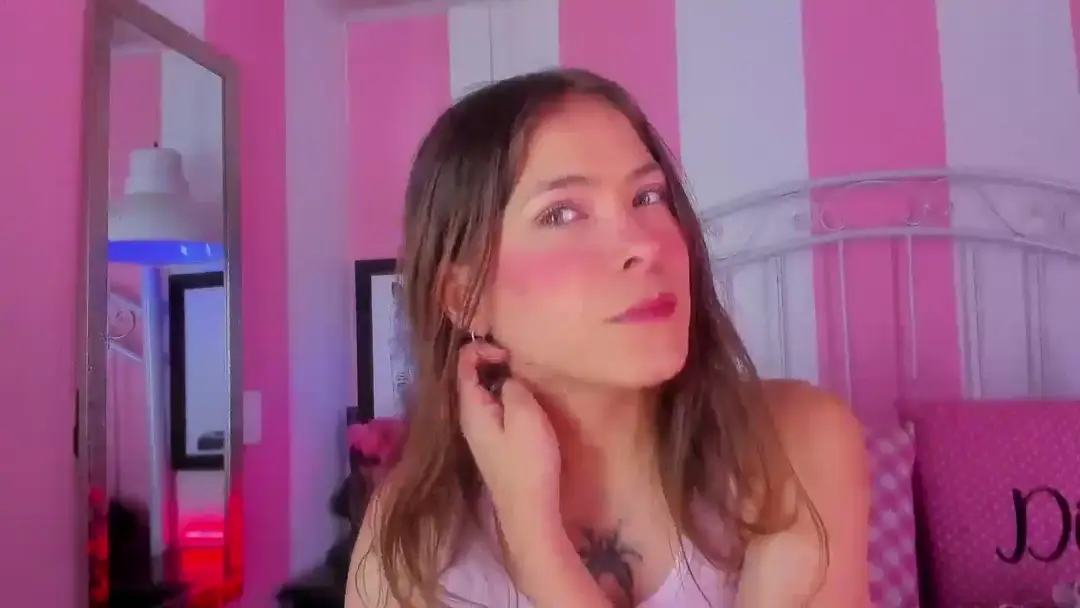 Liah_Grey8 show preview