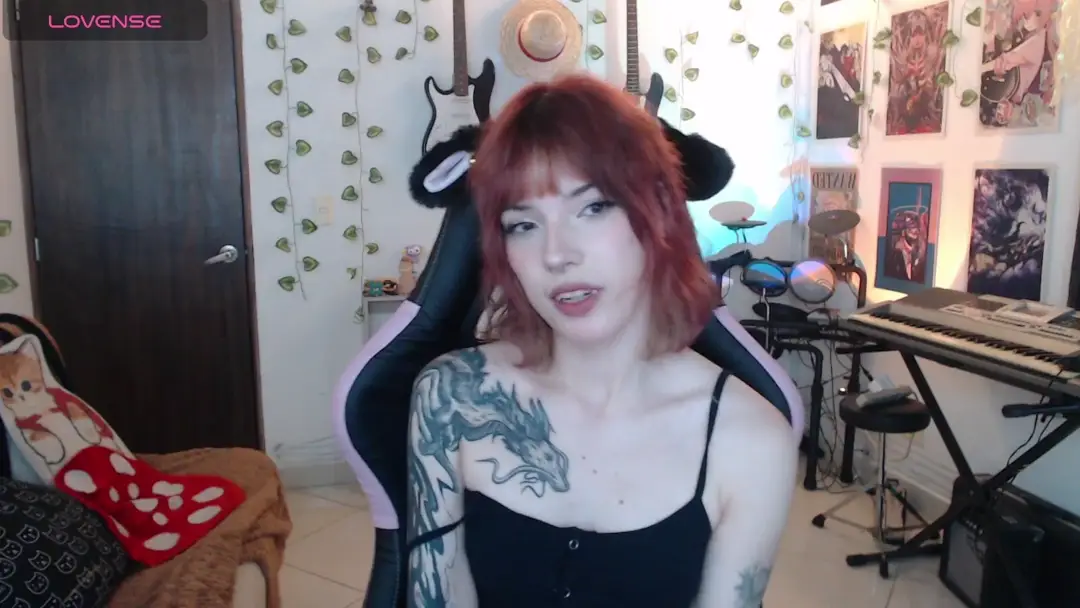 Lovely_cass show preview