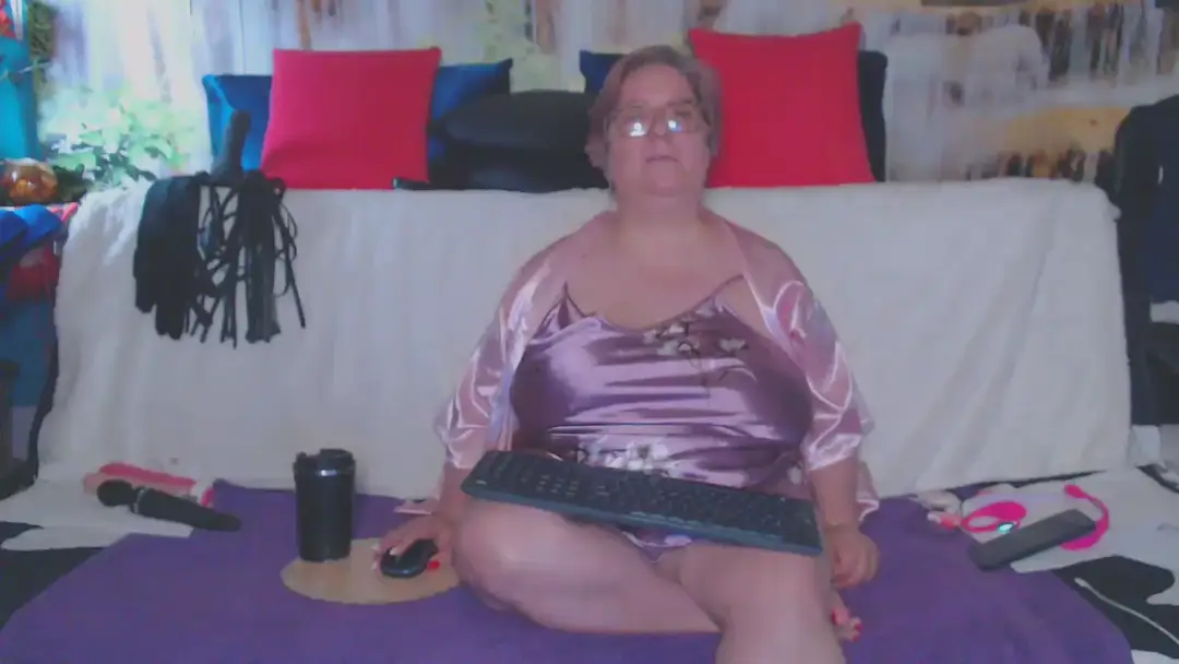 QueenPammy show preview