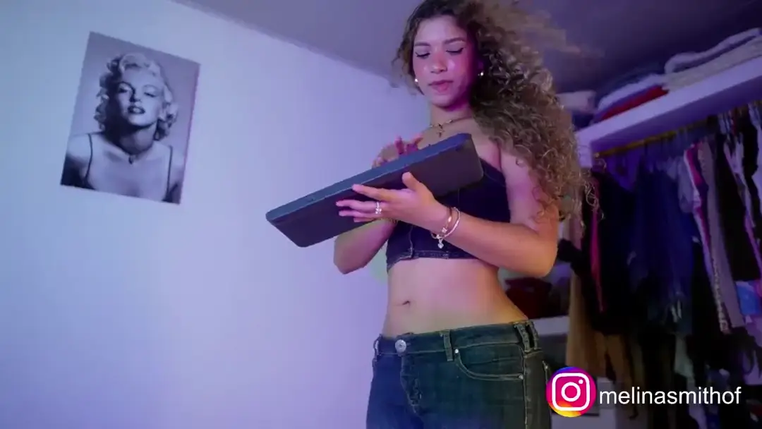 Yourbabygirrl show preview