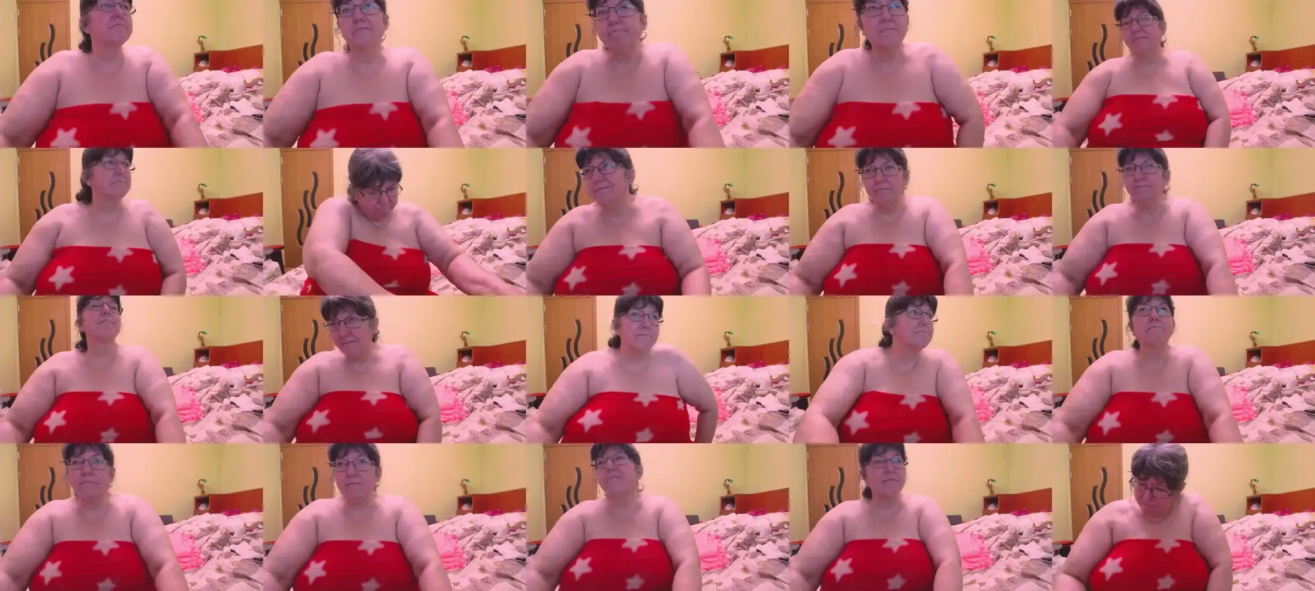 HugeTitsShow photo contact sheet