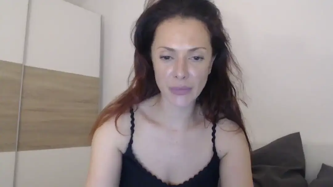 ItsLizi show preview