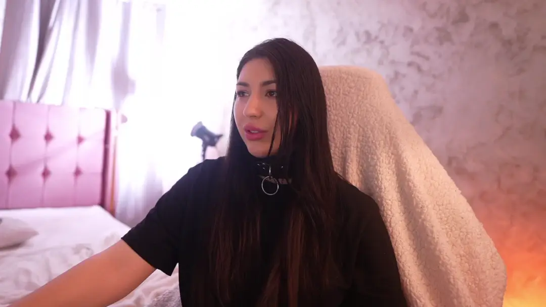 JESSICAA show preview