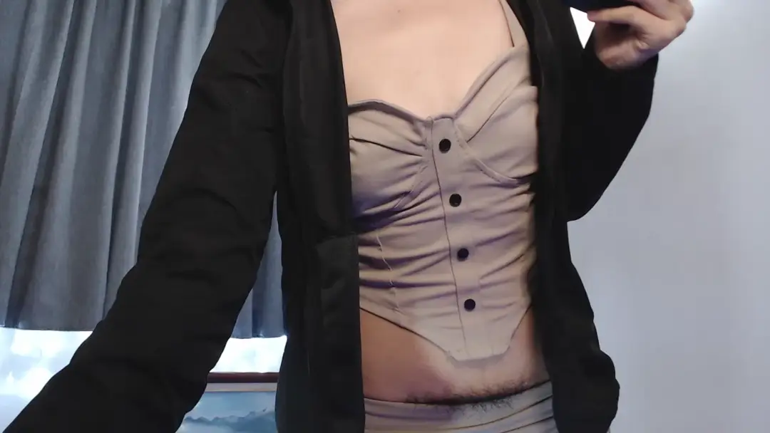 Miacollins1x show preview