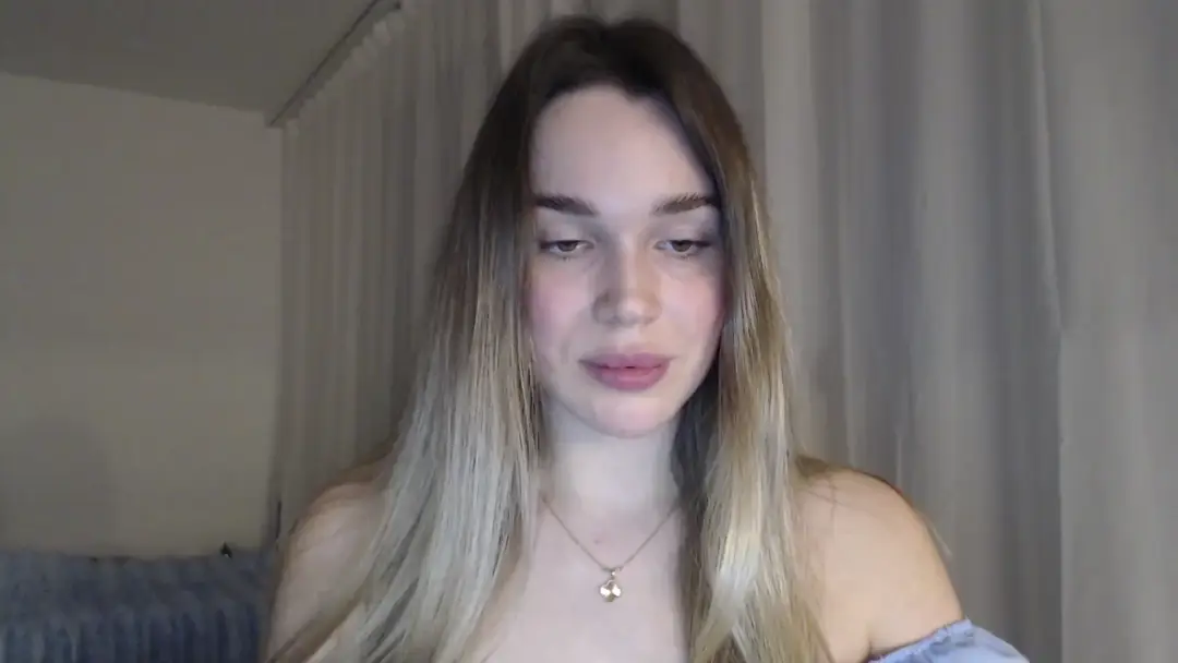 Ooh_Cassie show preview