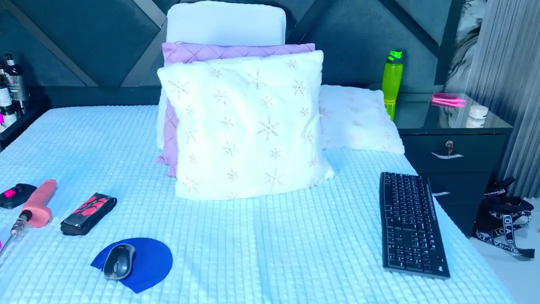 SabrinaTaylo show preview