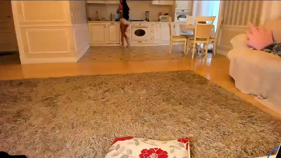 AlishaPrice show preview