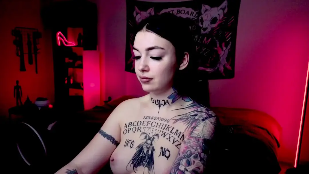 AllieStark show preview