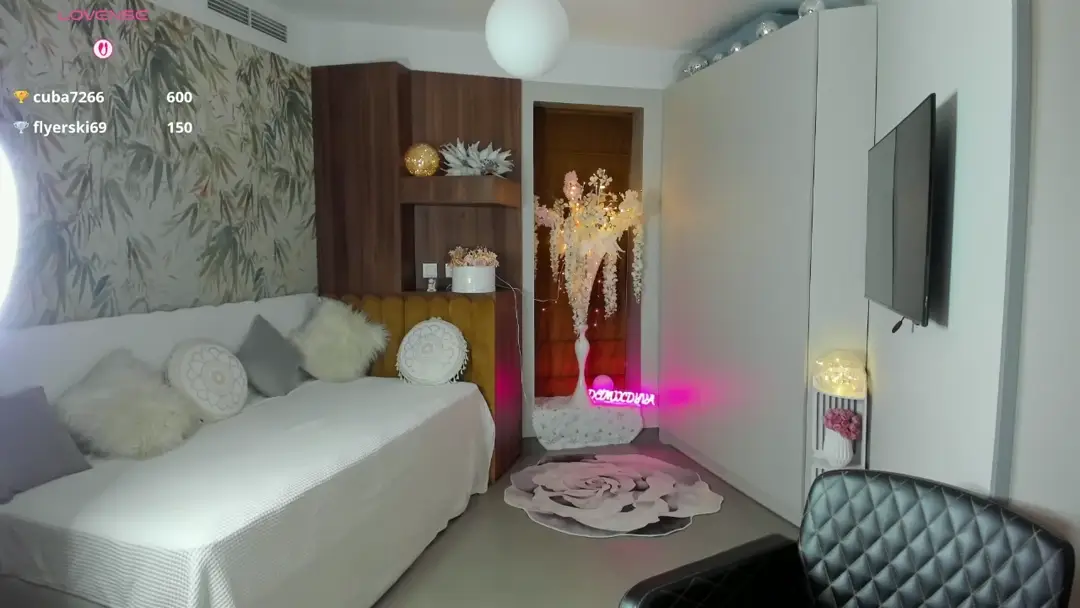 Domixdyva show preview