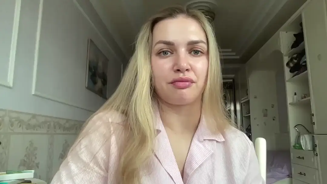 HaleyNova show preview