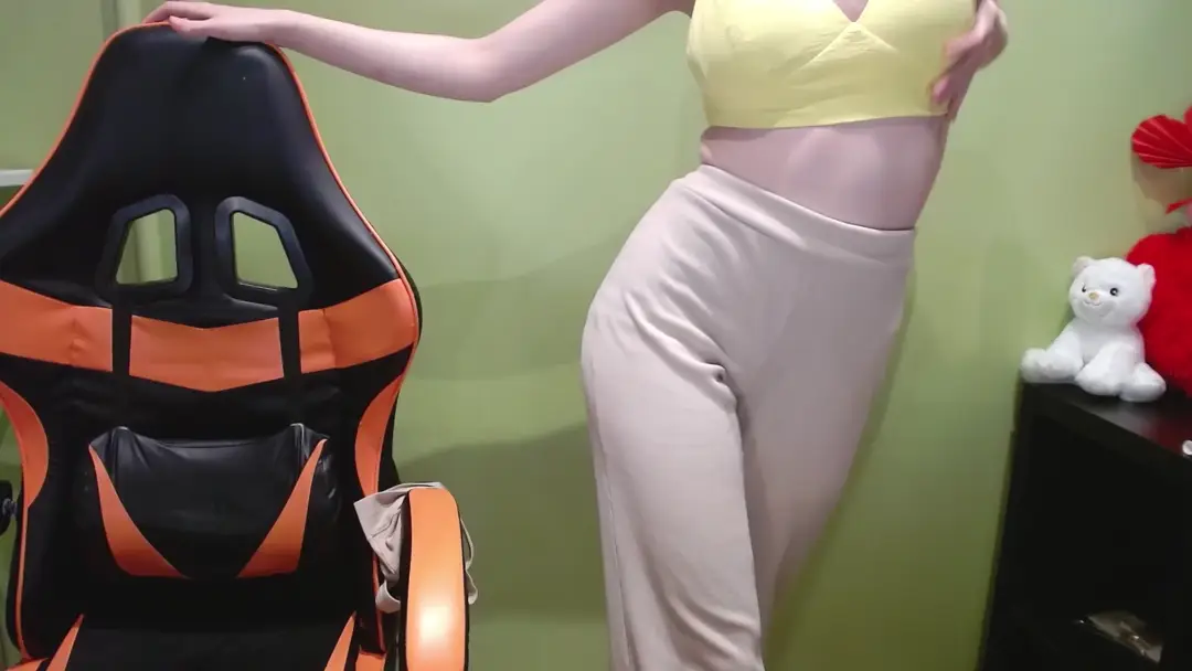 JuicyPenny69 show preview