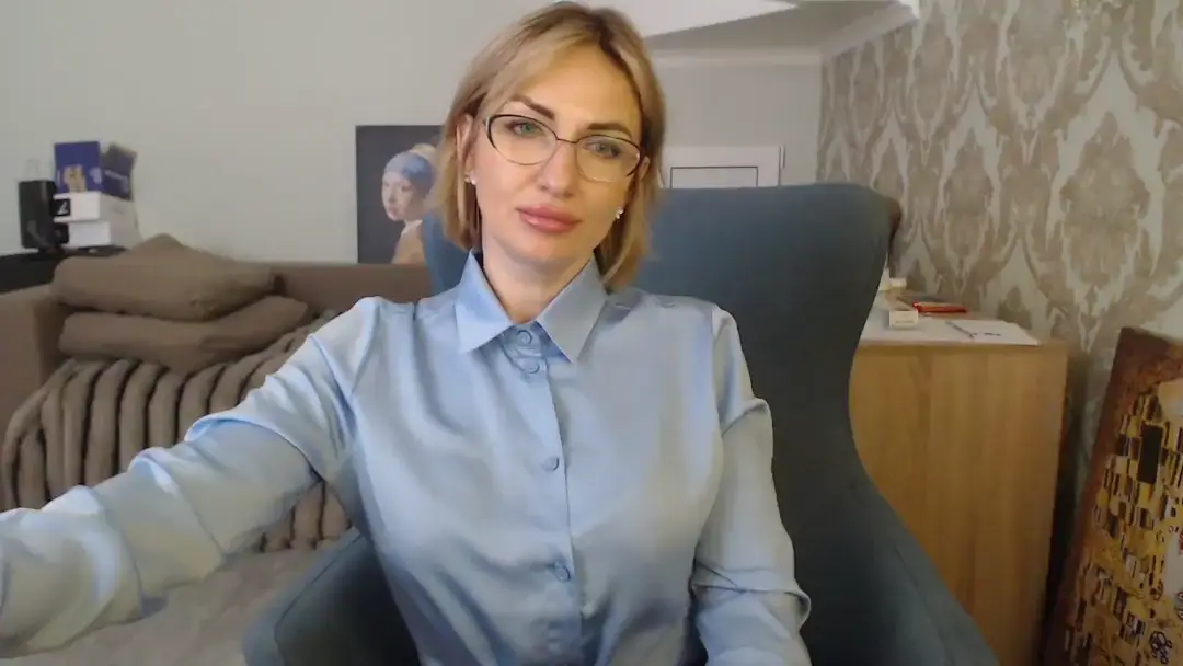 MonicaChu show preview