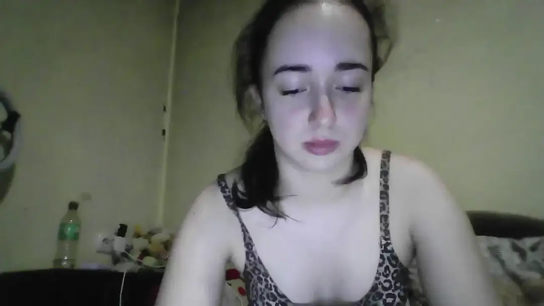 NinaNibbles video #121896