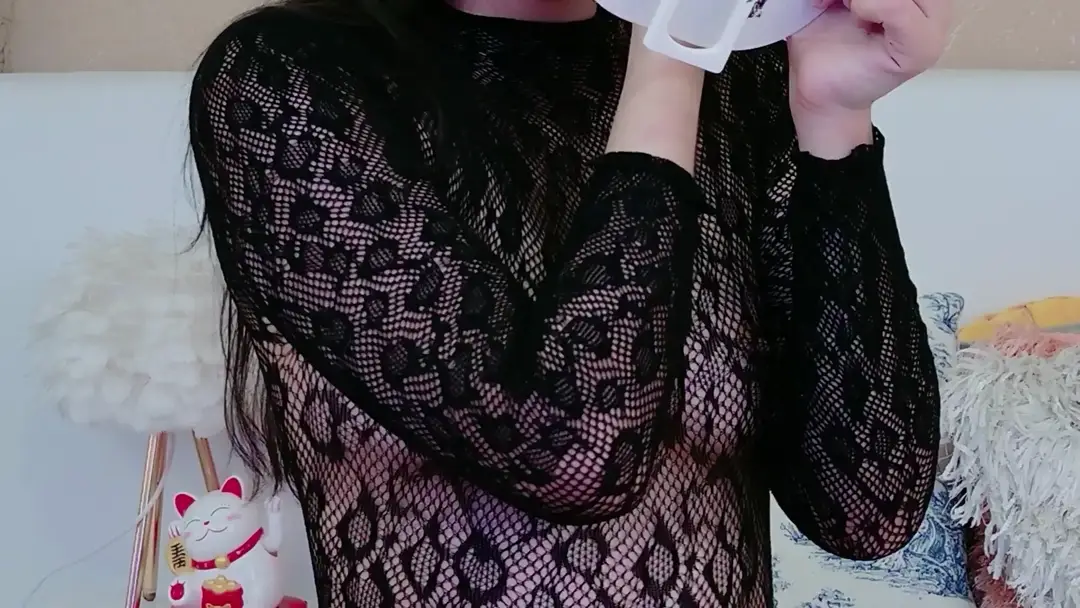 MiaDunof show preview