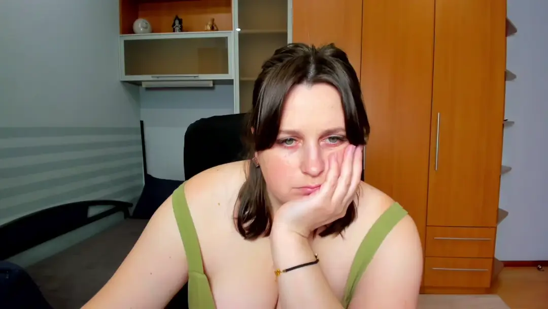 Naomi2life show preview