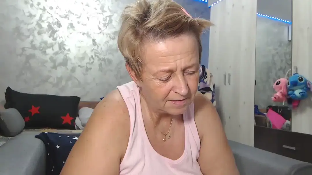 PinkLillyRose show preview