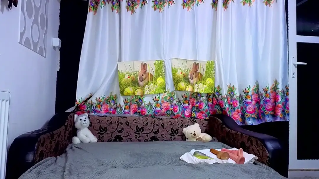 SoniaWet show preview