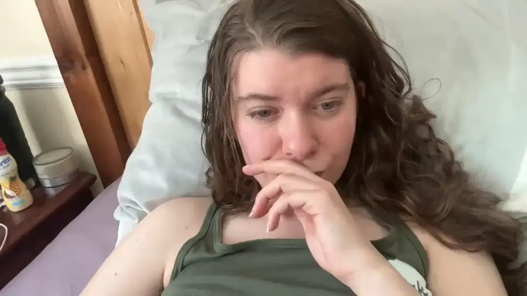 Trixiegirl3 show preview