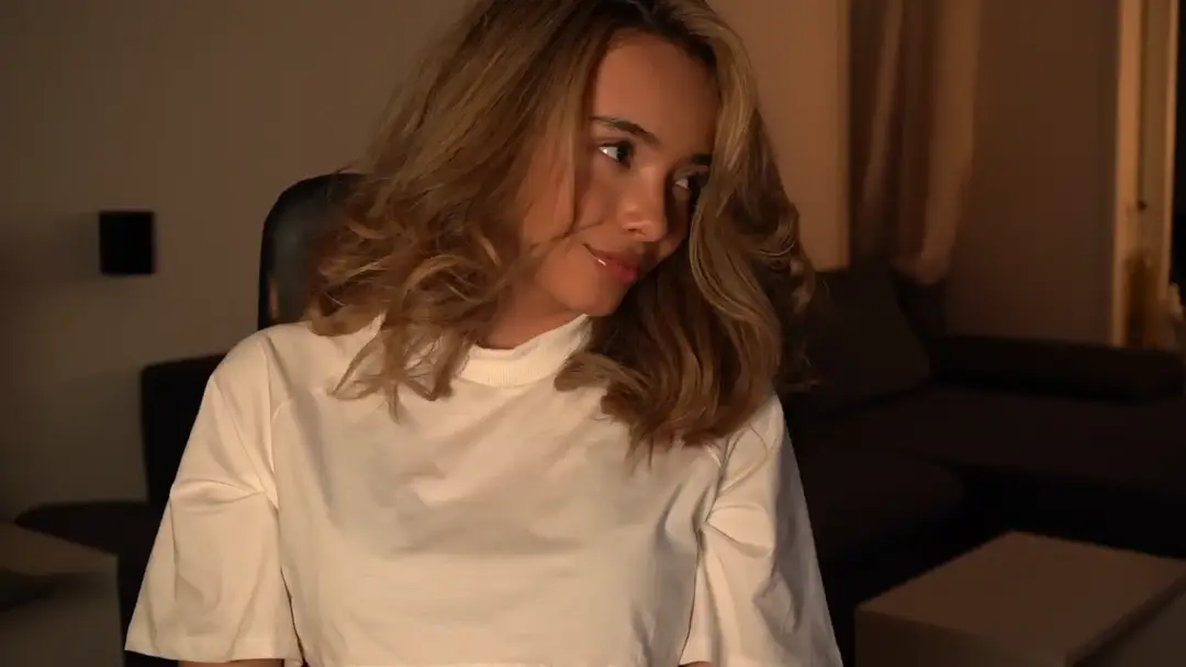 Vanesse_ show preview