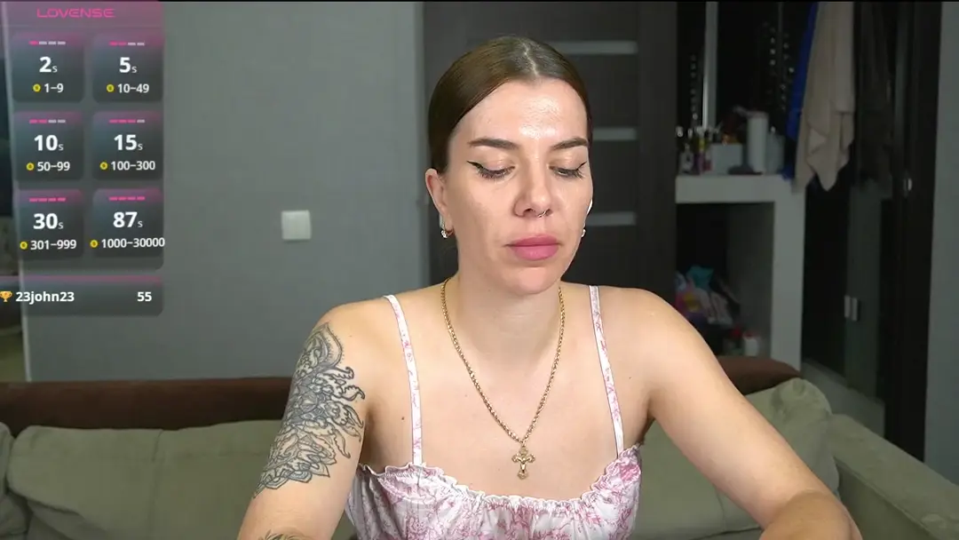 Yana_Shy show preview