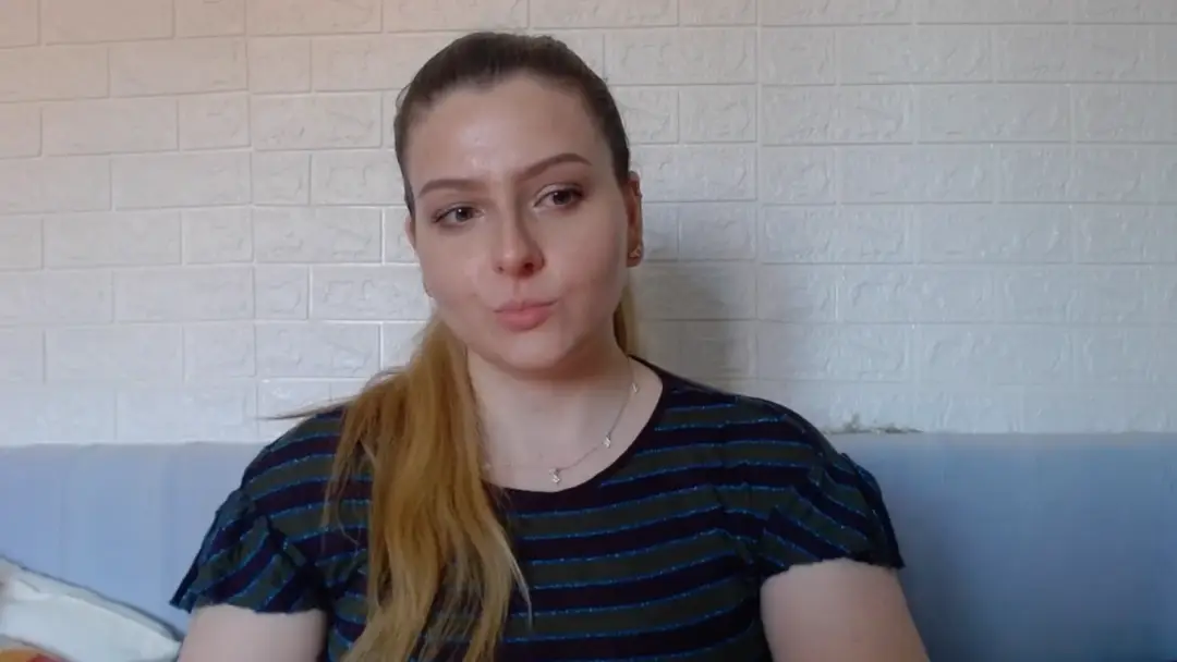 BritneyTop show preview