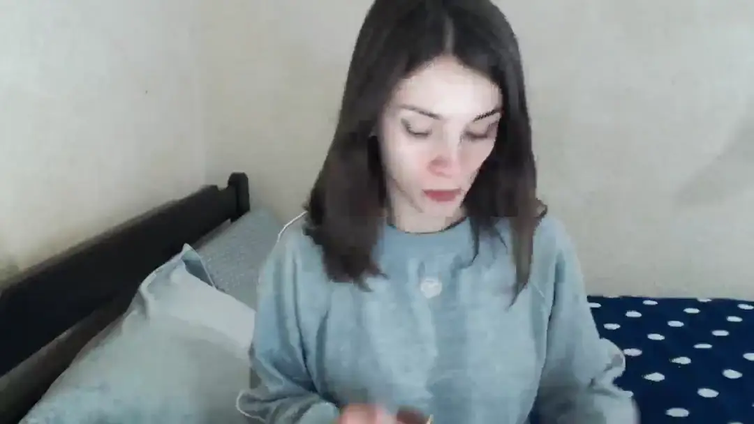 MiaRoony video #130028