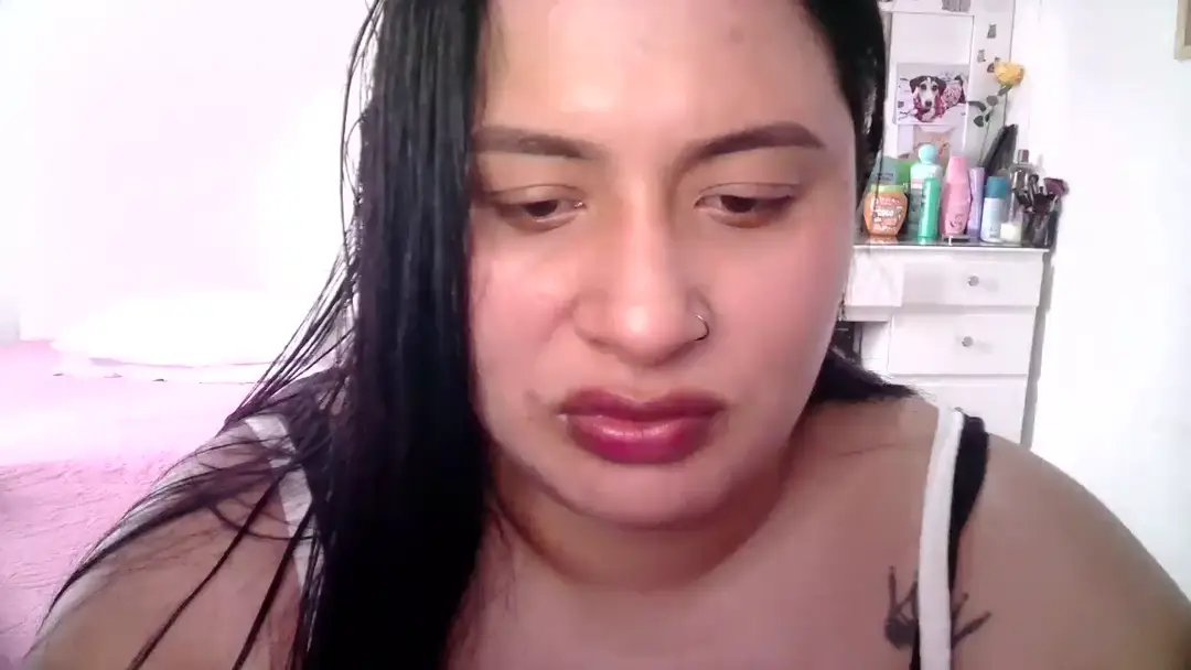 Alice_222 show preview