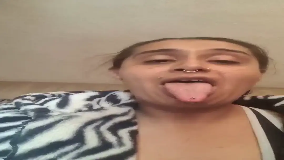 Nicollewayne show preview