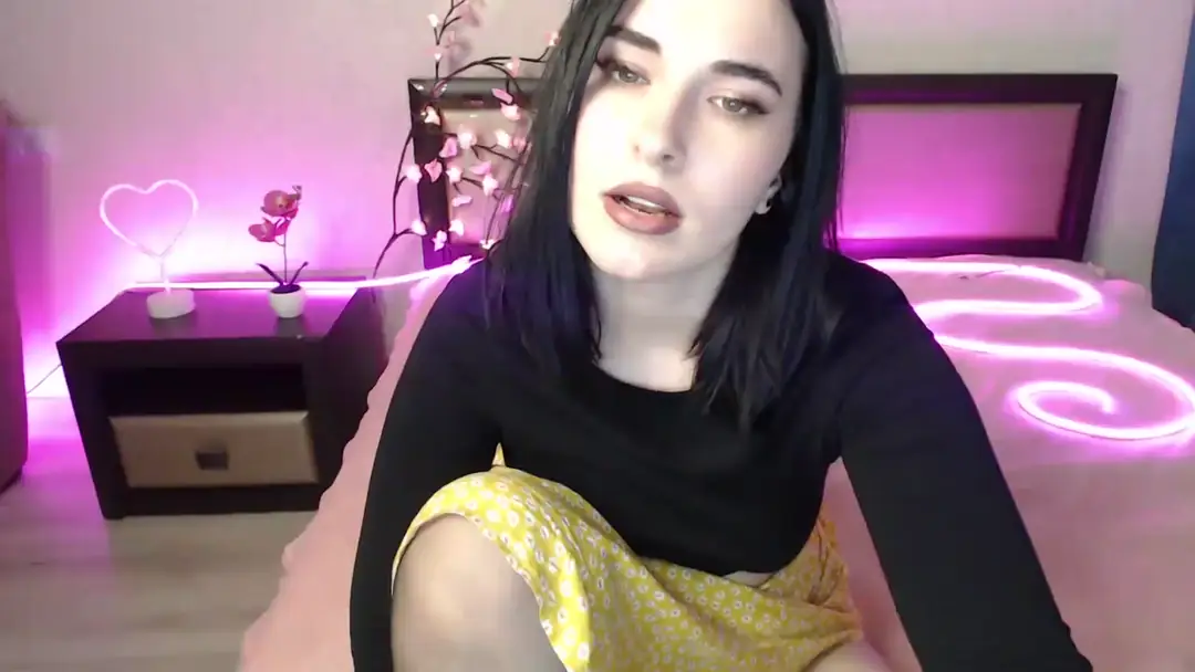 MadamSofi show preview