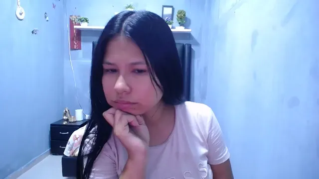 Nicolle26 video #150203