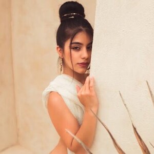Amelrose