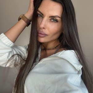 Addison_hot