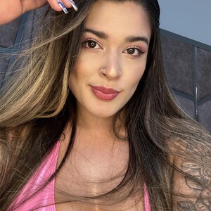 Mia_russel